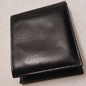Sleek Black Polished Leather Bifold